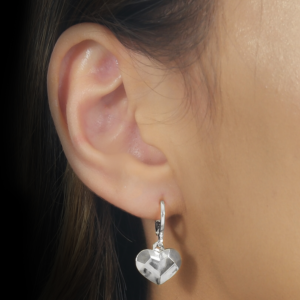 Brinco coração Geométrico Ouro Branco